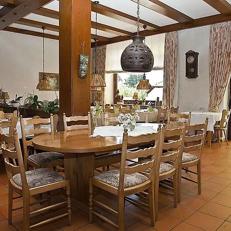 & Restaurant Krone Otel Waldbronn