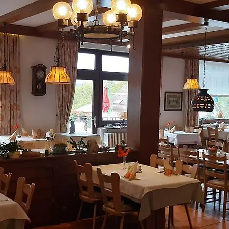 & Restaurant Krone Waldbronn