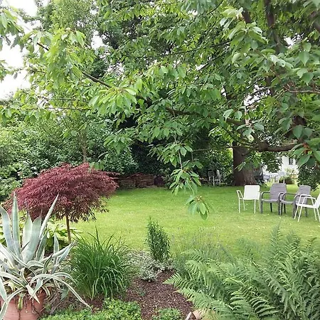 & Restaurant Krone Otel