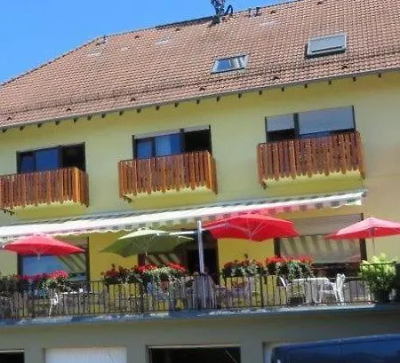 & Restaurant Krone 3* Waldbronn